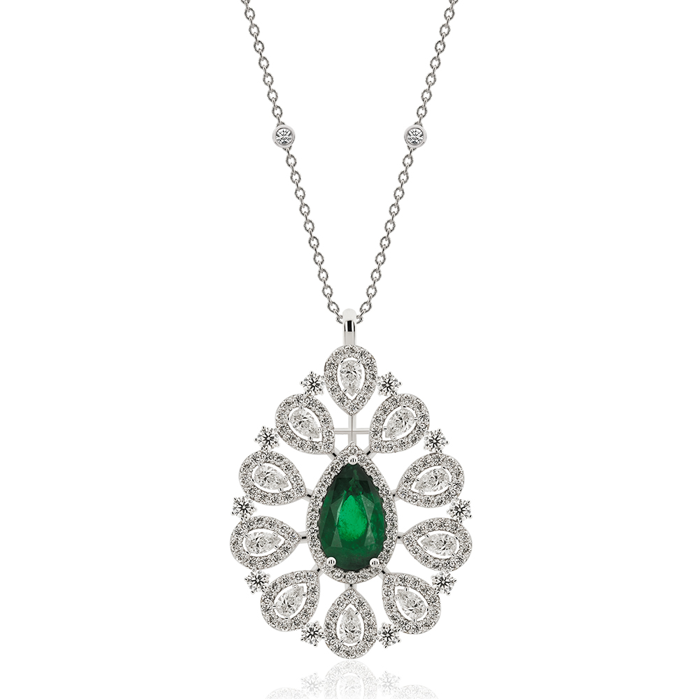 4,65 Ct. Diamond Emerald Pendant